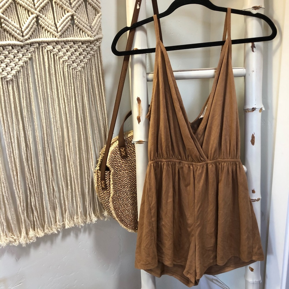 camel romper!